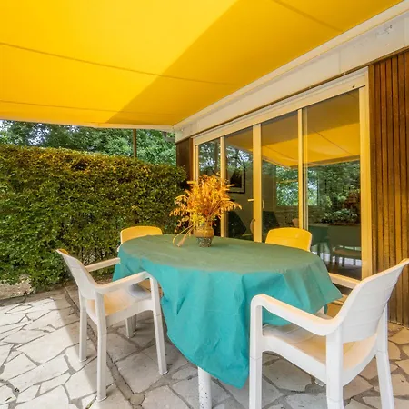 Ferienhaus Maison Familiale Au Bord Du D'aureilhan Pour 10 Personnes *